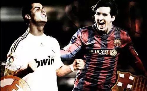  那不勒斯锋霸戴帽创纪录  