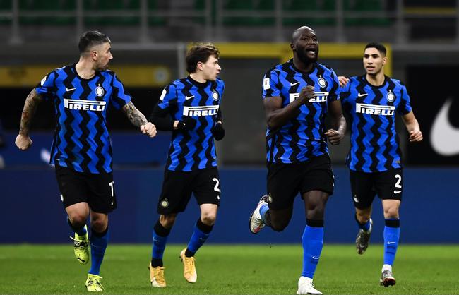  AC米兰德比战绝杀国米，莱奥补时世界波  