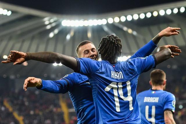  Man United锋线集体哑火遭 Burnley逼平丢分  